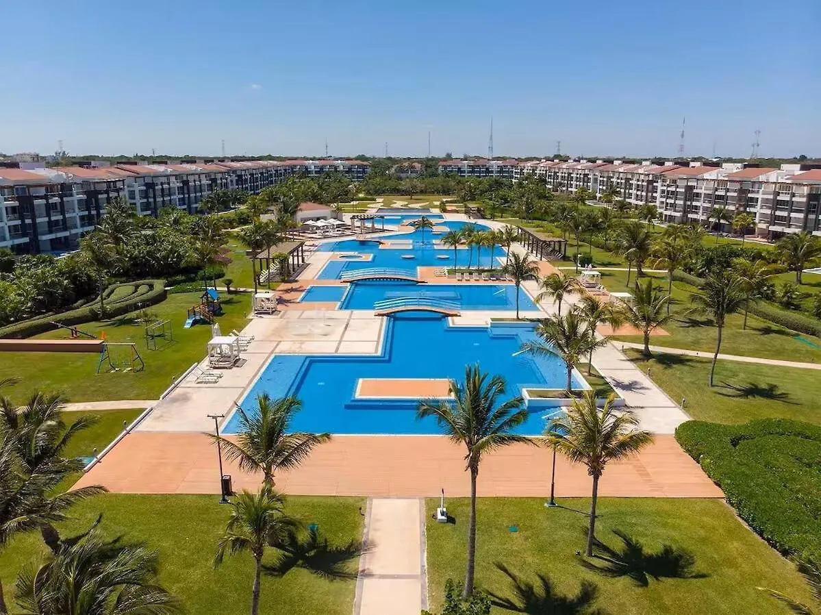 Apartmán Condo Beach Front 2Br 3Bath Family Big Pool Jacuzzi Tenis Gym Spa Playa del Carmen