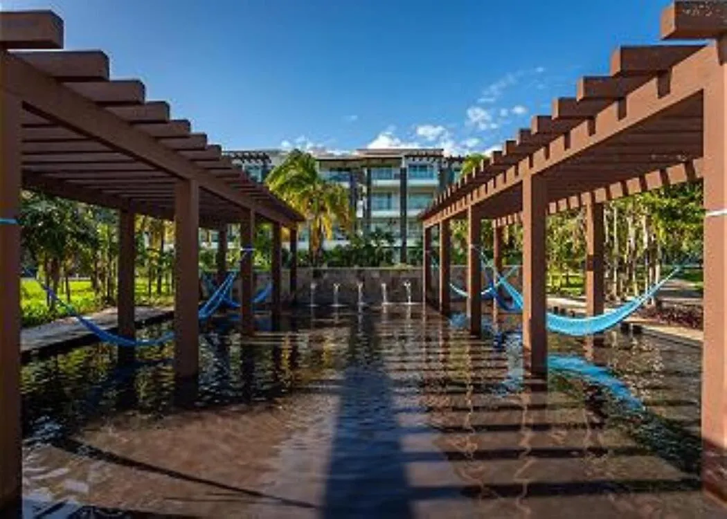 Apartmán Condo Beach Front 2Br 3Bath Family Big Pool Jacuzzi Tenis Gym Spa Playa del Carmen Mexiko