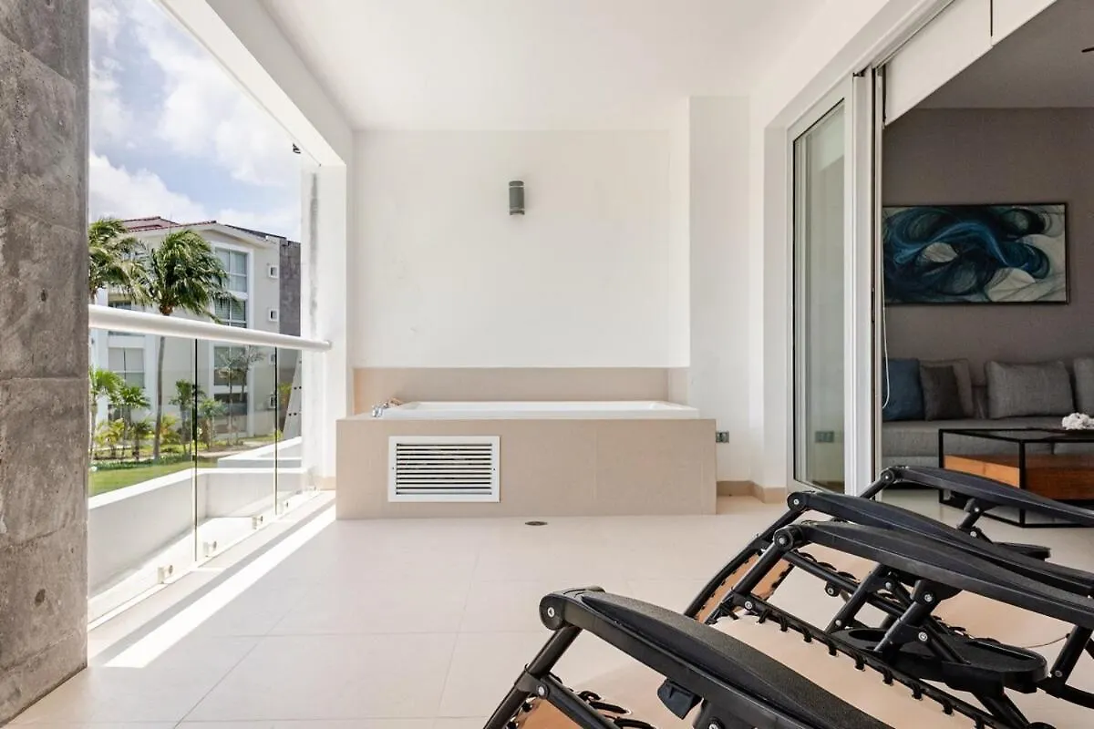 Apartmán Condo Beach Front 2Br 3Bath Family Big Pool Jacuzzi Tenis Gym Spa Playa del Carmen